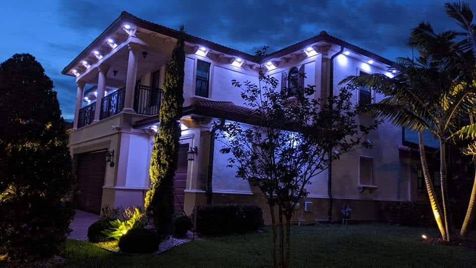 permanent holiday lights - Orlando Trimlight